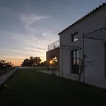 فيلة Chaza- Casa Di Pietra كيارامونتي غولفي